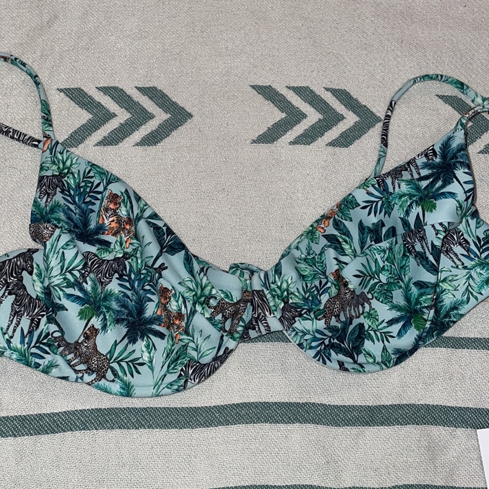 Skatie Kate top
